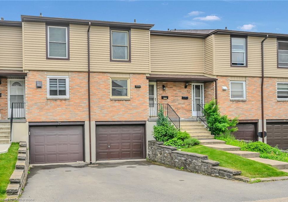 10-angus-road-hamilton-ontario-40740985