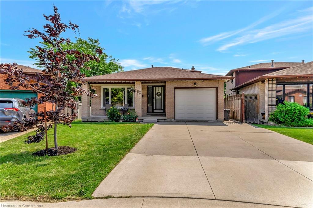 182-solomon-crescent-hamilton-ontario-40741043