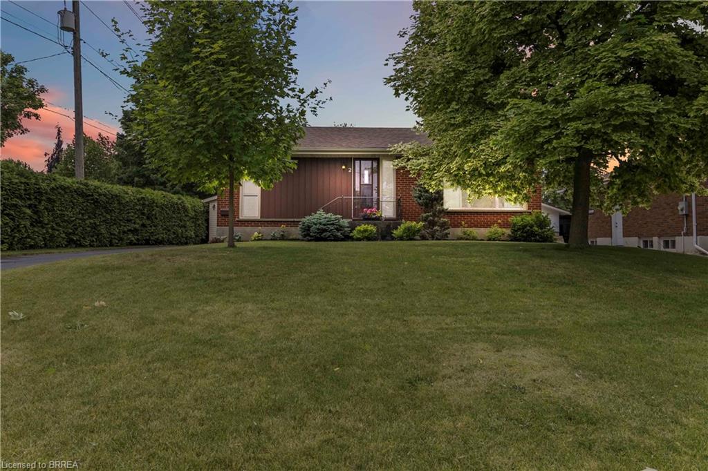 2-barbara-street-brantford-ontario-40741083