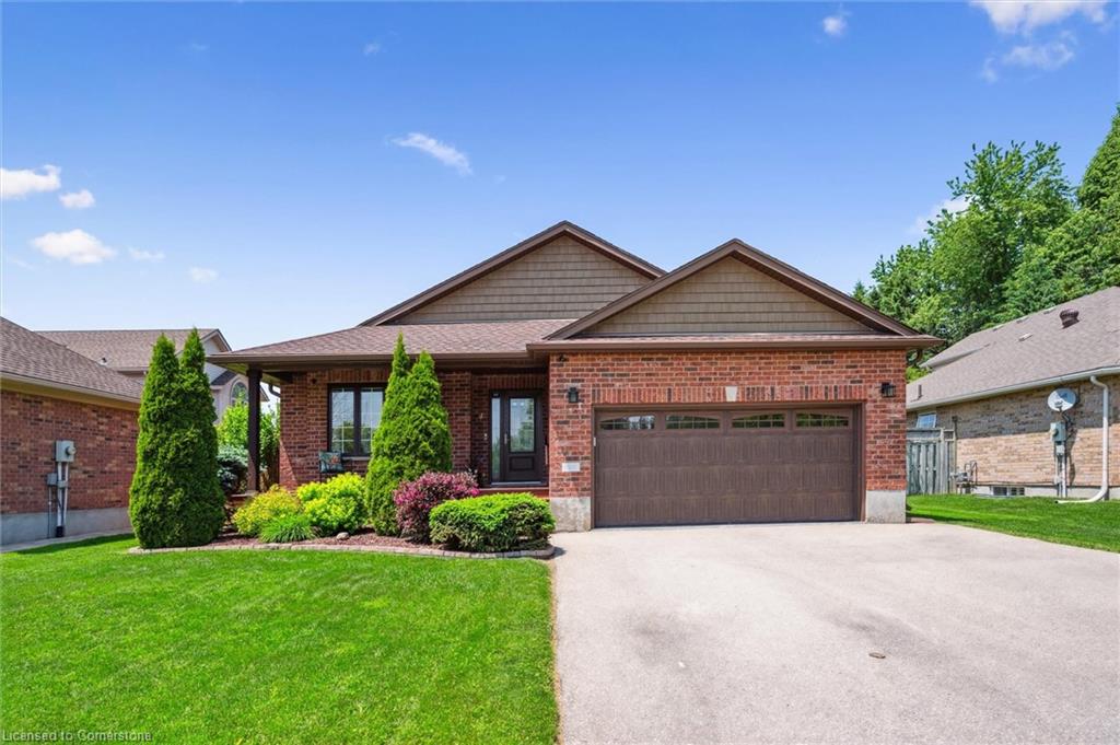 4-clarke-street-elora-ontario-40741144