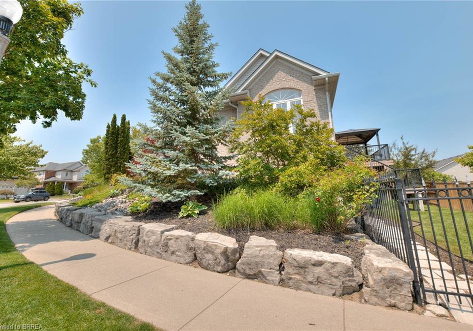 330-pine-valley-drive-kitchener-ontario-40741153