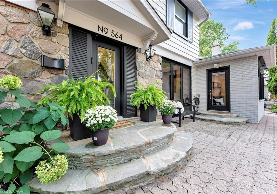 564-rosedale-crescent-burlington-ontario-40741175