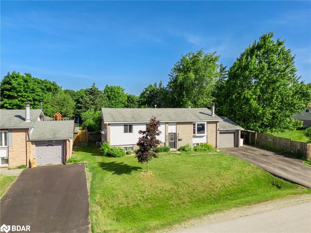 22-douglas-crescent-hillsburgh-ontario-40741265