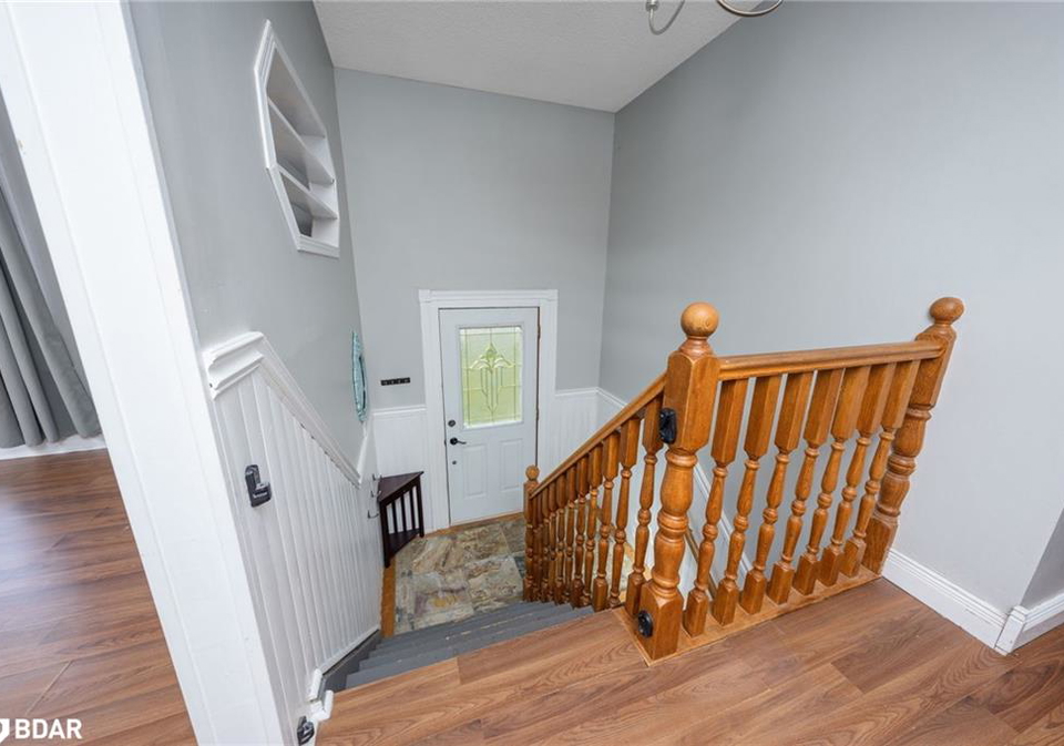 22-douglas-crescent-hillsburgh-ontario-40741265