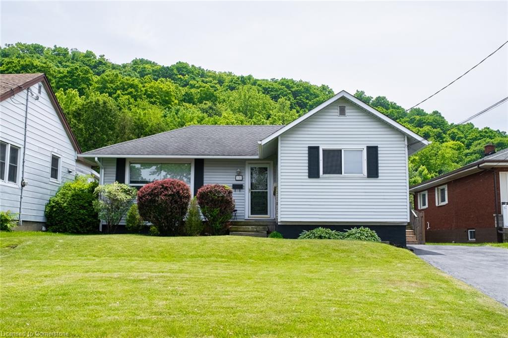 15-alba-street-stoney-creek-ontario-40741336