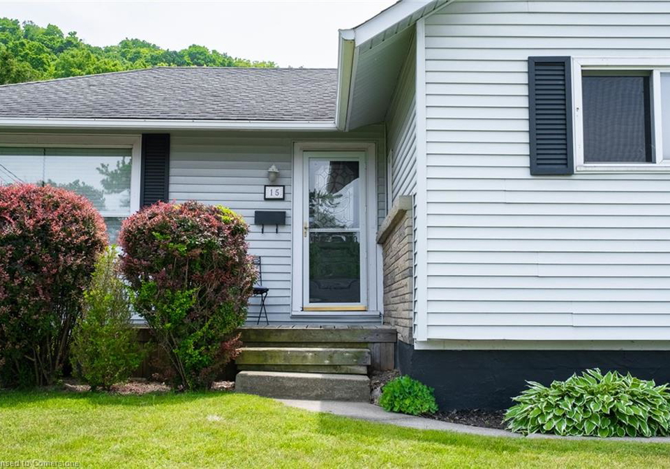 15-alba-street-stoney-creek-ontario-40741336