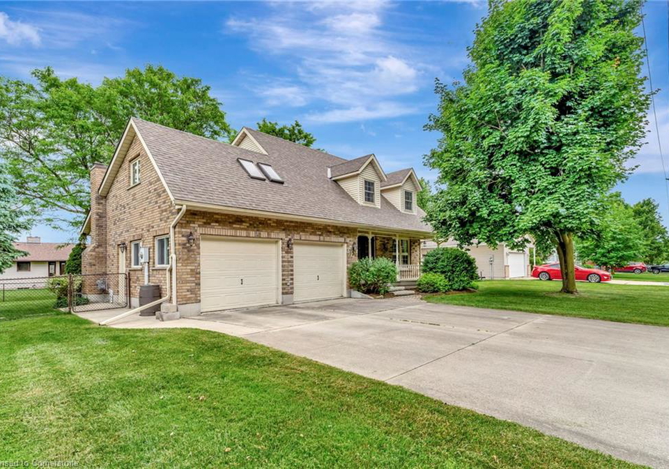 920-walton-avenue-n-listowel-ontario-40741416