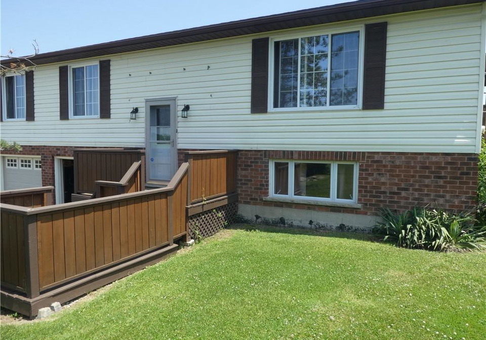 1226-kohler-road-cayuga-ontario-40741440
