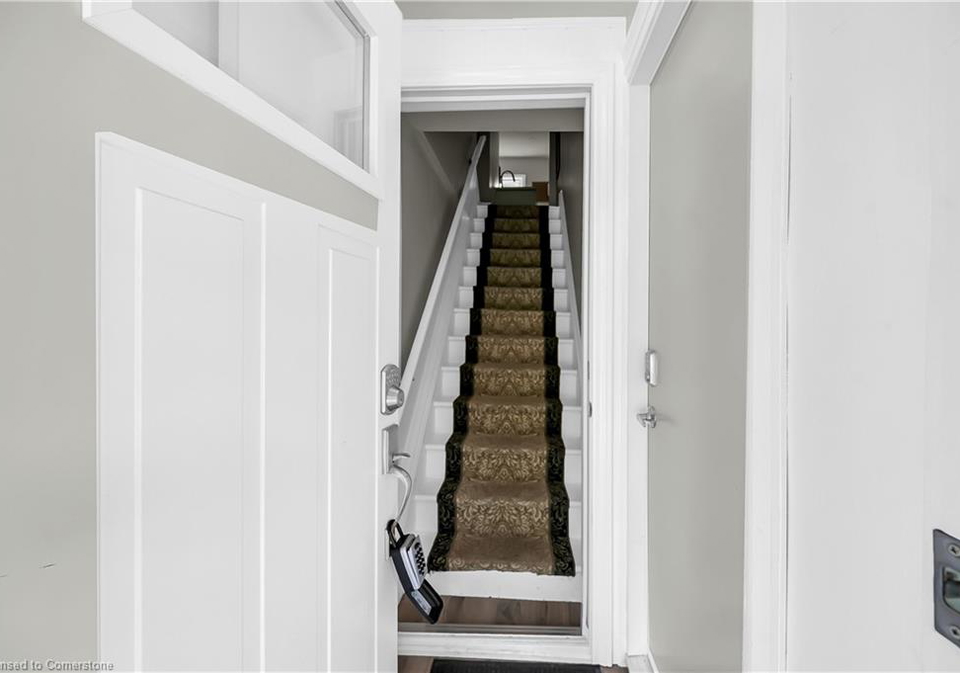 329-park-street-w-dundas-ontario-40741451