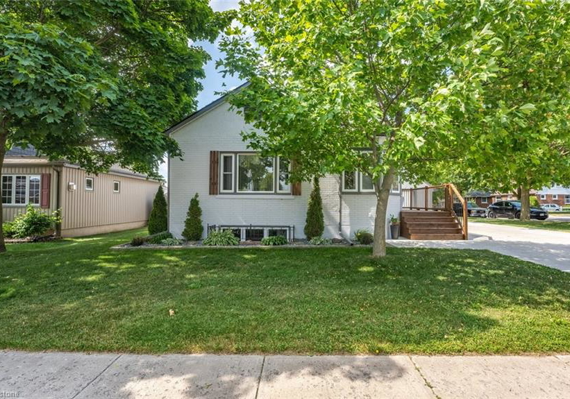 81-church-street-e-delhi-ontario-40741486
