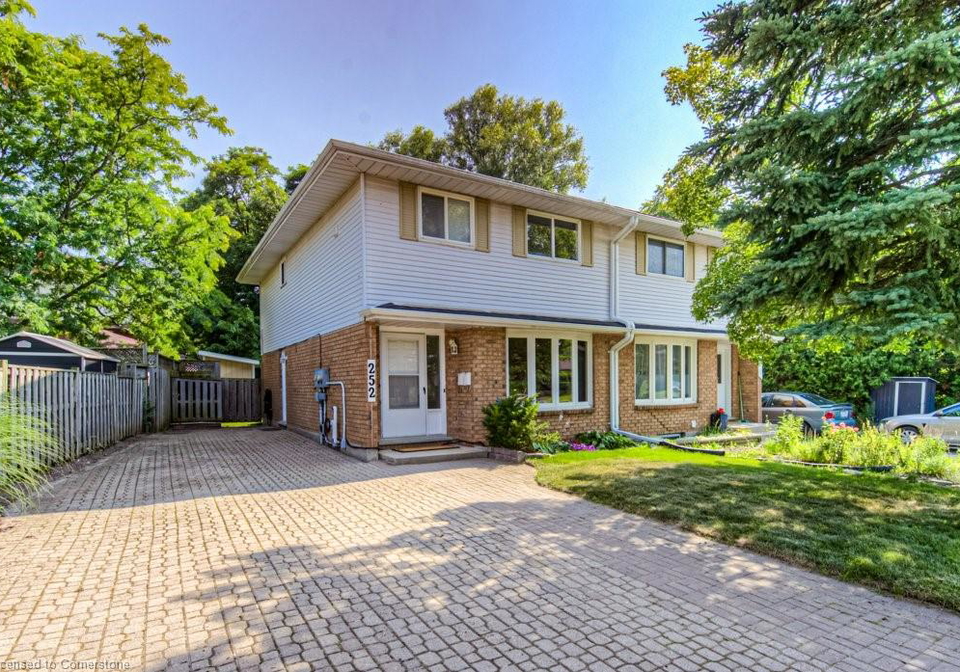 252-dinison-crescent-kitchener-ontario-40741580