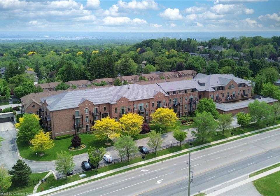 262-dundas-street-e-waterdown-ontario-40741590