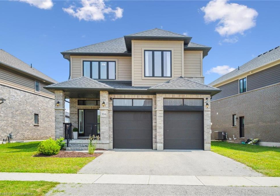 304-carriage-way-waterloo-ontario-40741596