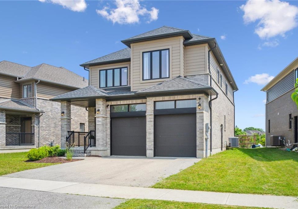 304-carriage-way-waterloo-ontario-40741596
