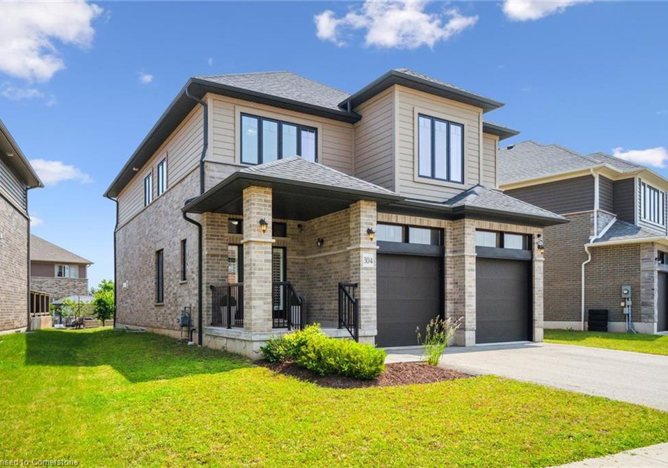 304-carriage-way-waterloo-ontario-40741596