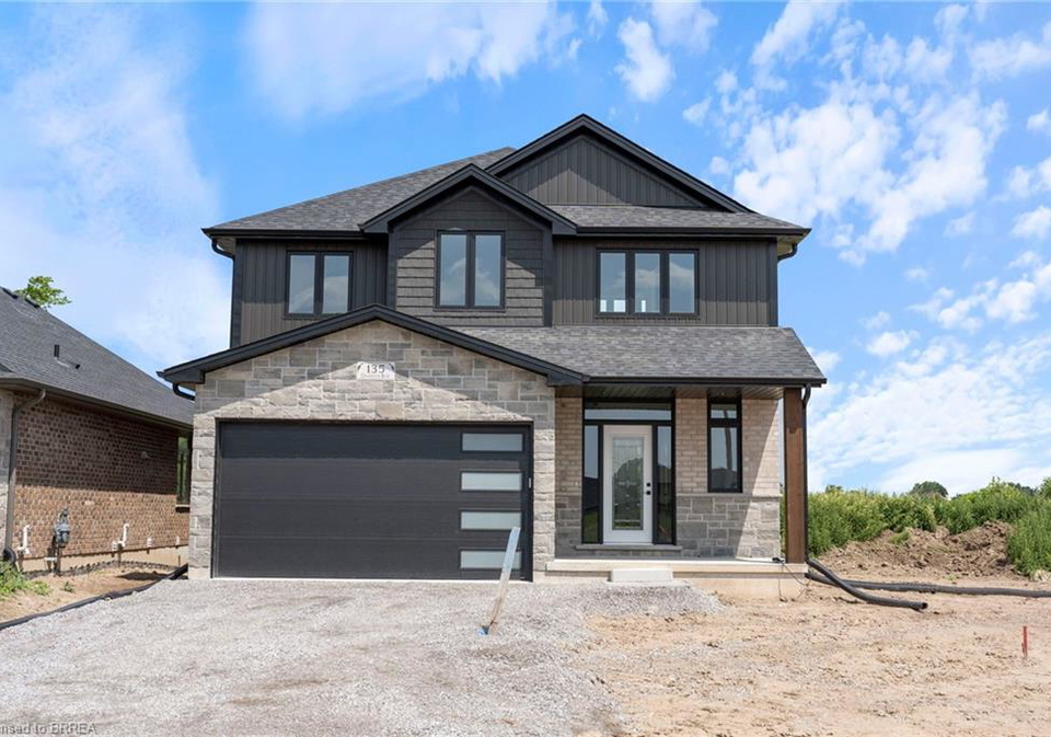 135-craddock-boulevard-jarvis-ontario-40741603