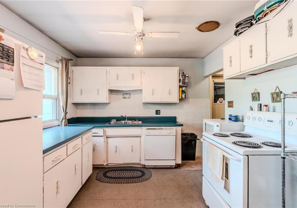 173-westmount-street-e-kitchener-ontario-40741646