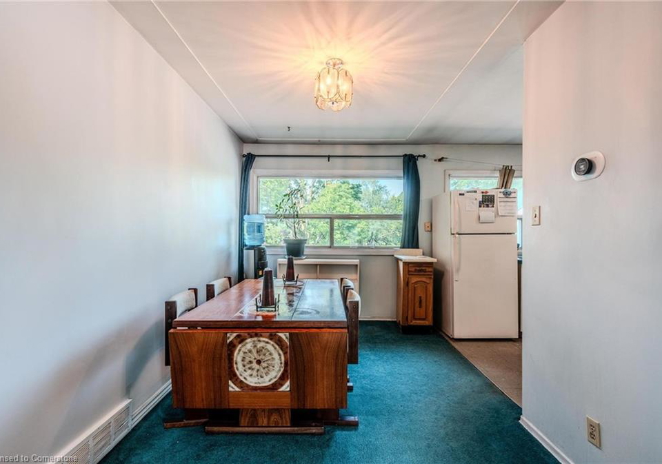 173-westmount-street-e-kitchener-ontario-40741646