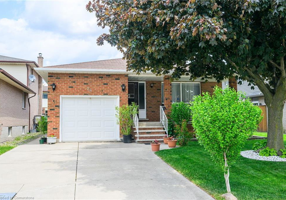 24-pheasant-place-hamilton-ontario-40741668