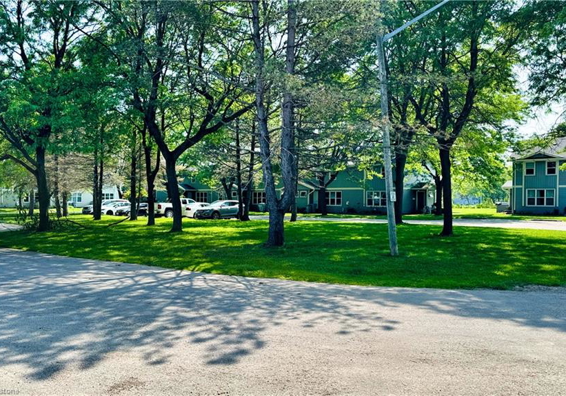 37-st-charles-place-clinton-ontario-40741685