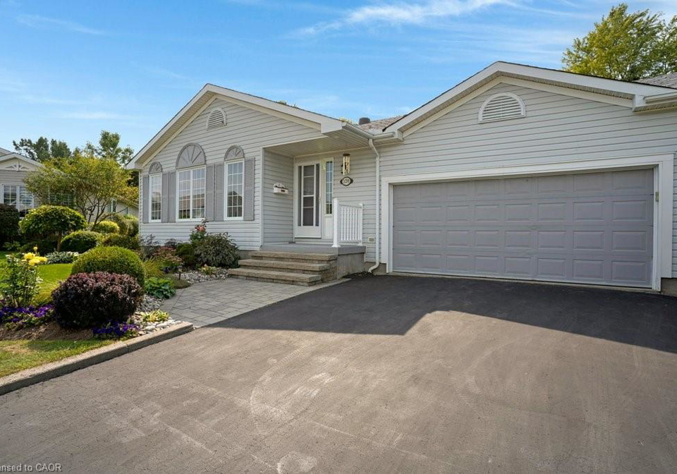 120-kilroot-place-freelton-ontario-40741686