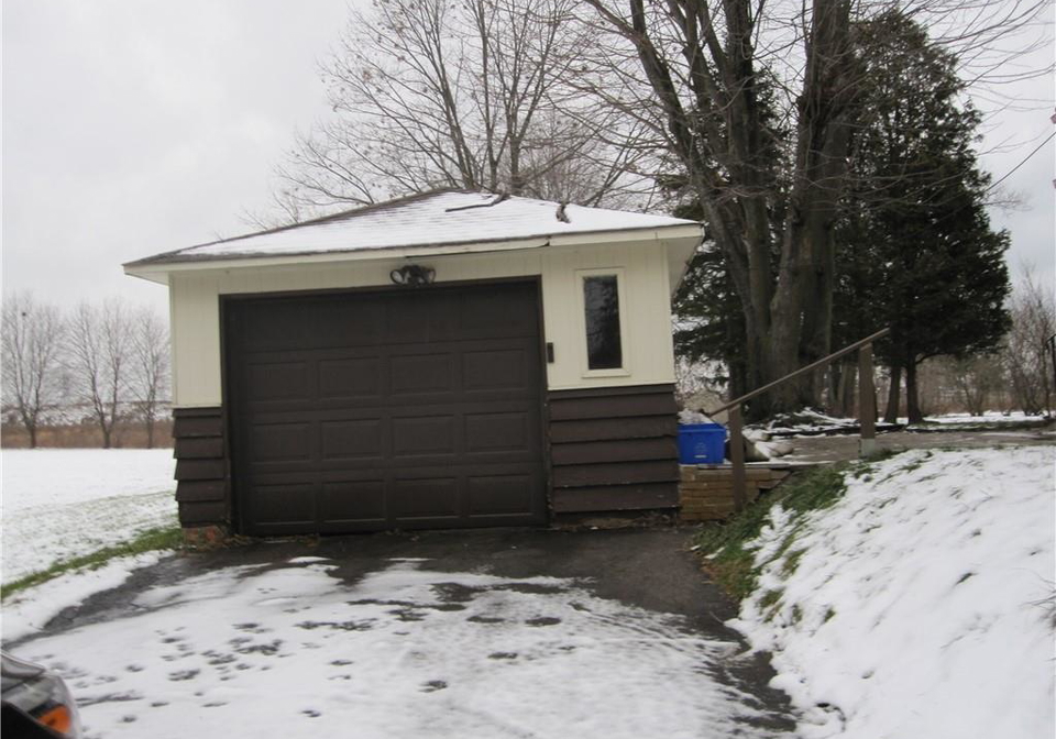 72-miles-road-hamilton-ontario-40741764