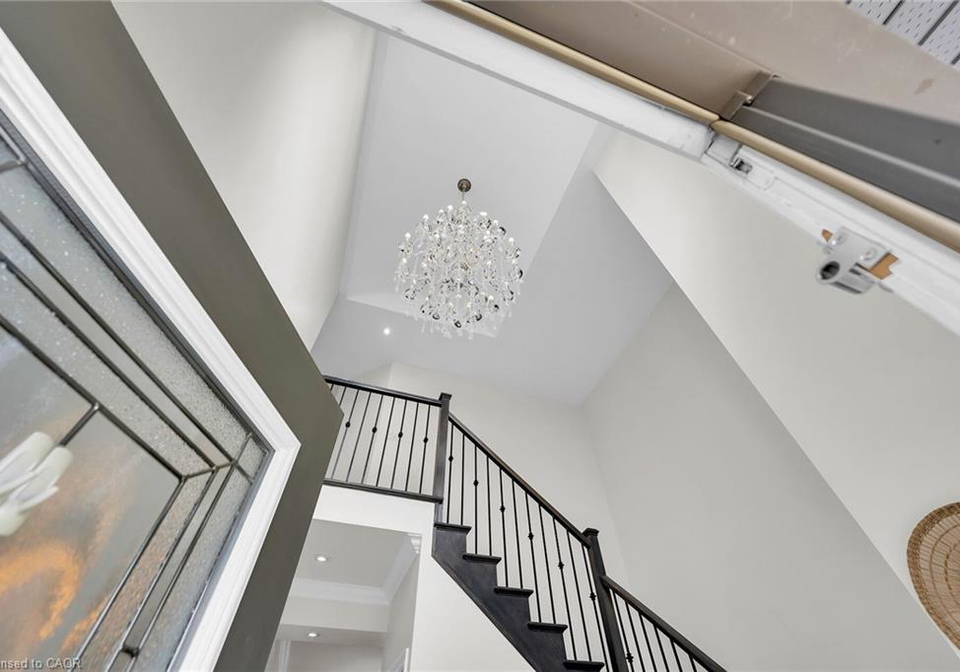 216-eleanor-avenue-hamilton-ontario-40741842