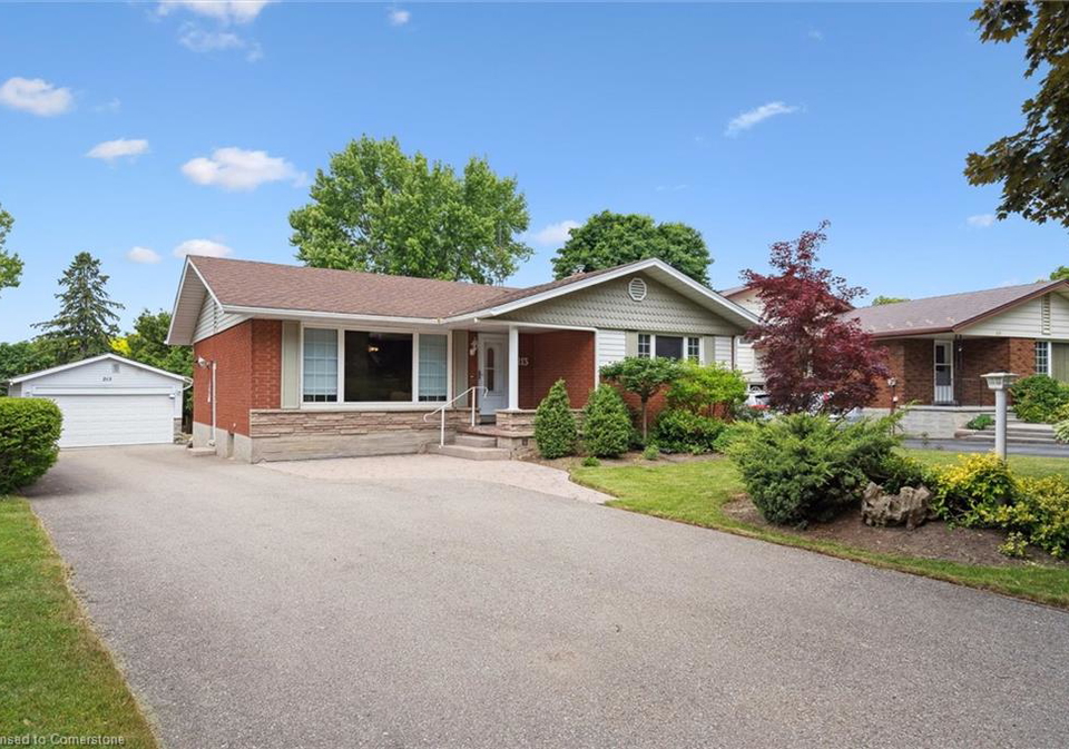 213-dixie-crescent-waterloo-ontario-40741948