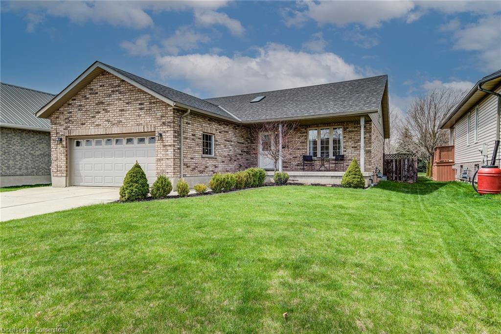 935-baker-avenue-s-listowel-ontario-40741957