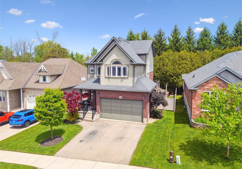 783-reid-crescent-listowel-ontario-40742009