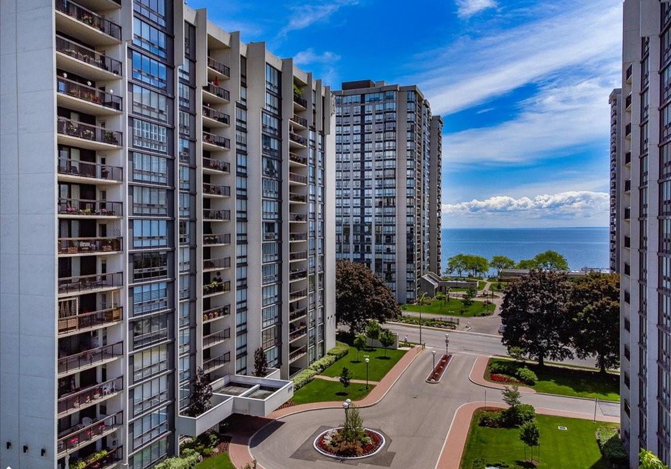 2175-marine-drive-oakville-ontario-40742023