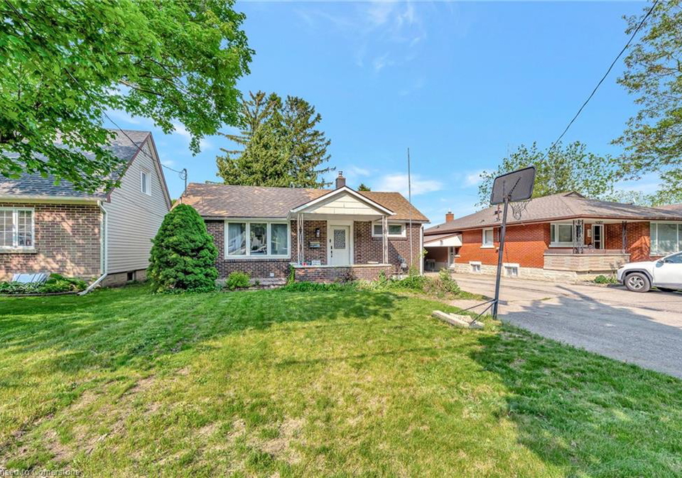 48-belmont-avenue-e-kitchener-ontario-40742037