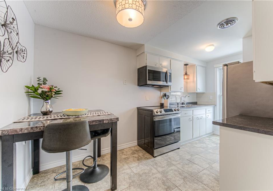 35-breckenridge-drive-kitchener-ontario-40742048