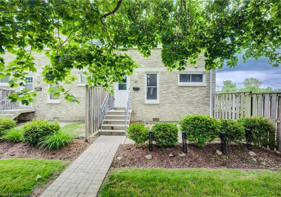 35-breckenridge-drive-kitchener-ontario-40742048