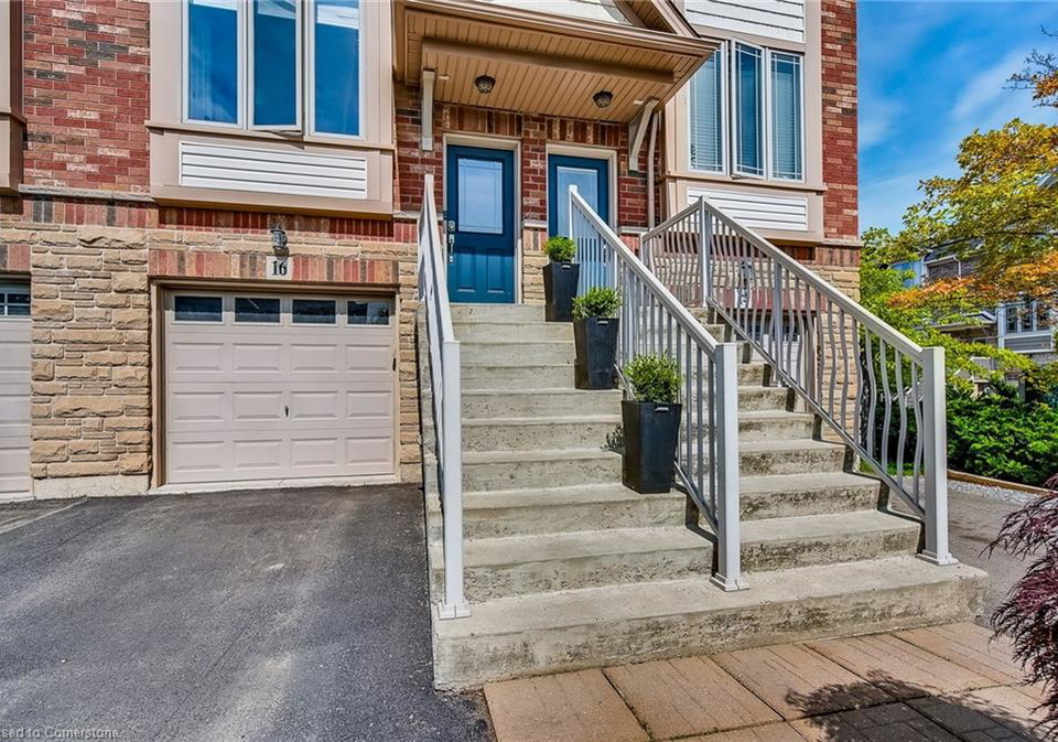 16-hemlock-way-grimsby-ontario-40742145