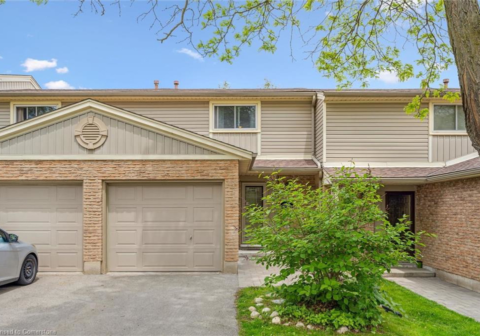 223-pioneer-drive-kitchener-ontario-40742163