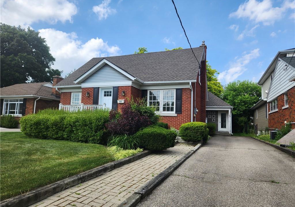 931-sherring-street-cambridge-ontario-40742208