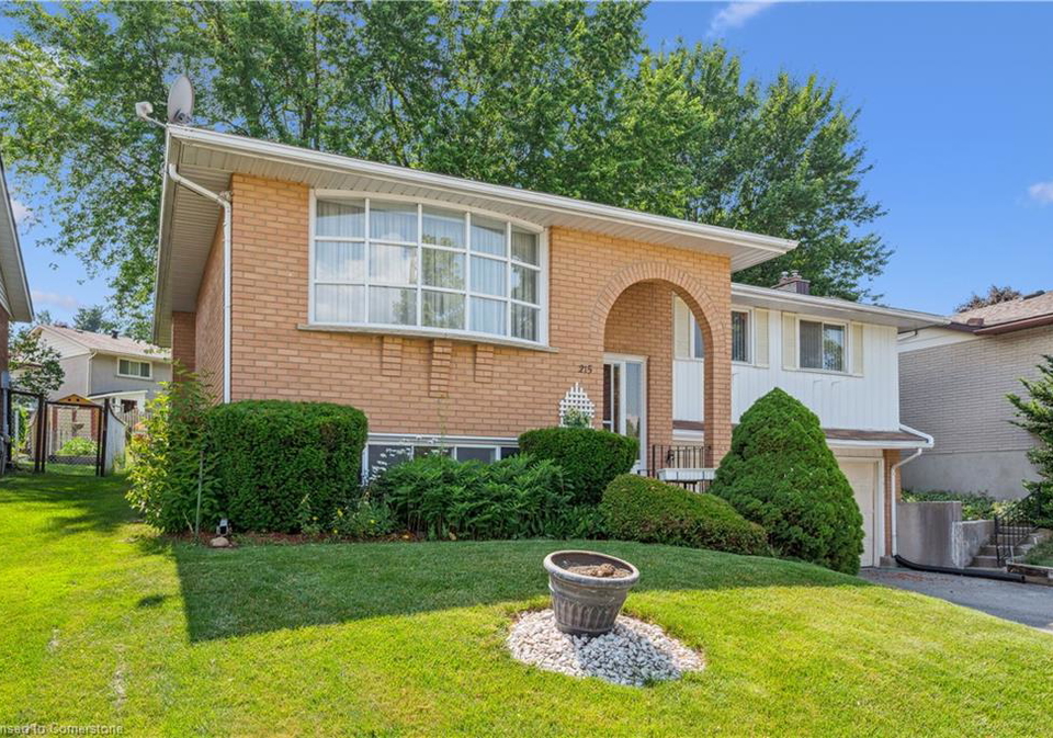 215-westheights-drive-kitchener-ontario-40742220