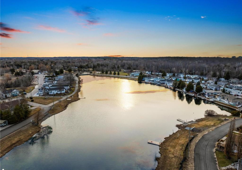 35-trillium-road-puslinch-ontario-40742254