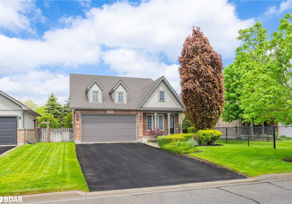 3-costigan-court-georgetown-ontario-40742298