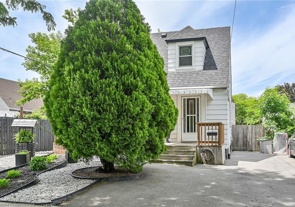 9-bernard-street-hamilton-ontario-40742310