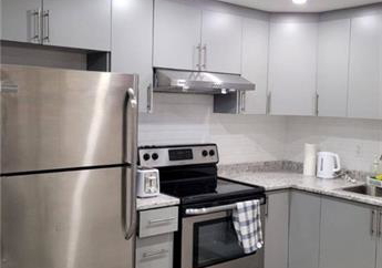 1365-yellow-rose-circle-oakville-ontario-40742394