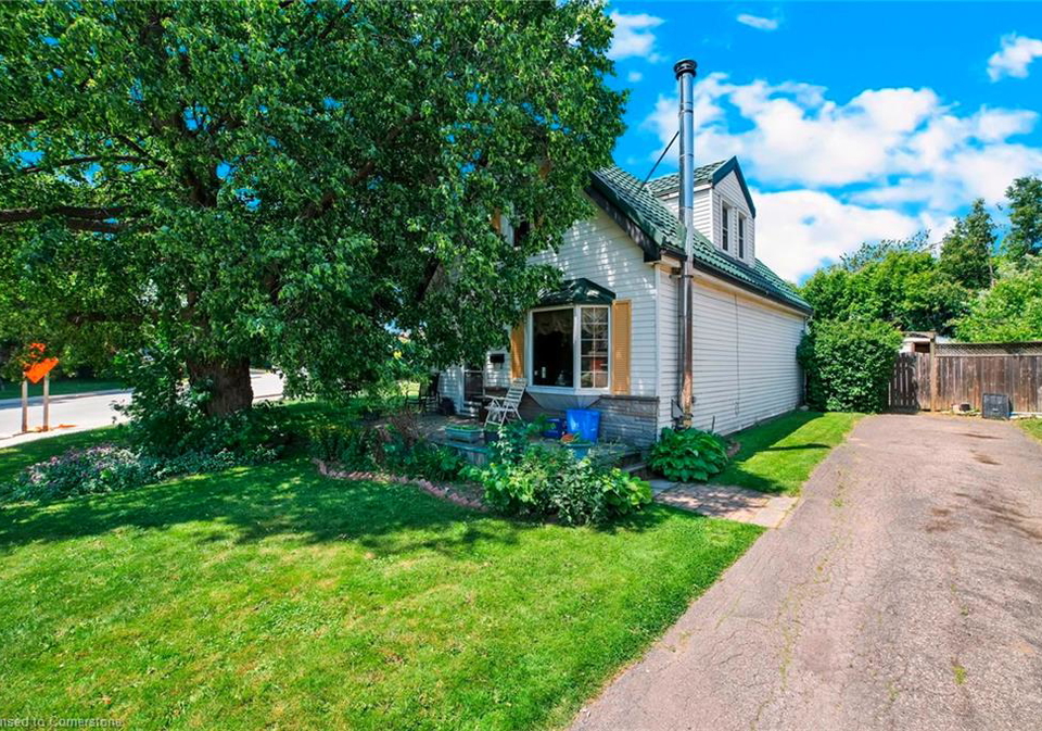 38-caledon-avenue-hamilton-ontario-40742556