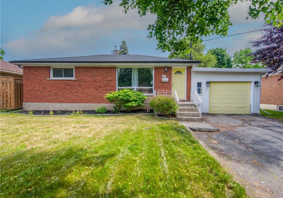 10-sycamore-drive-brantford-ontario-40742596