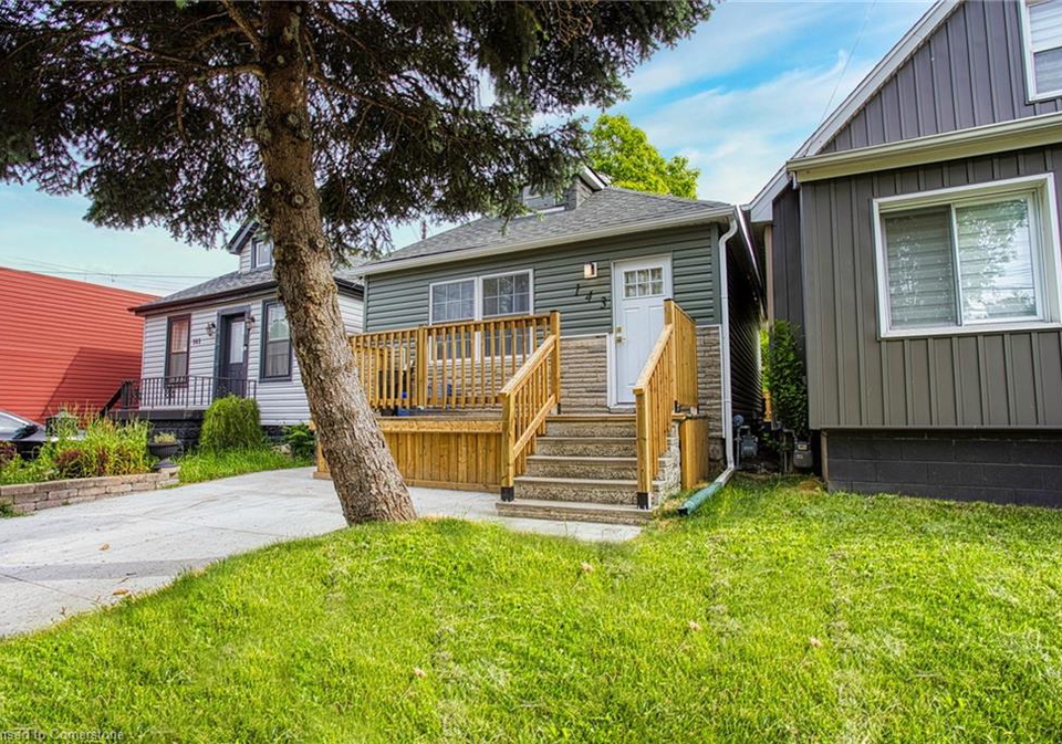 143-mcanulty-boulevard-hamilton-ontario-40742645