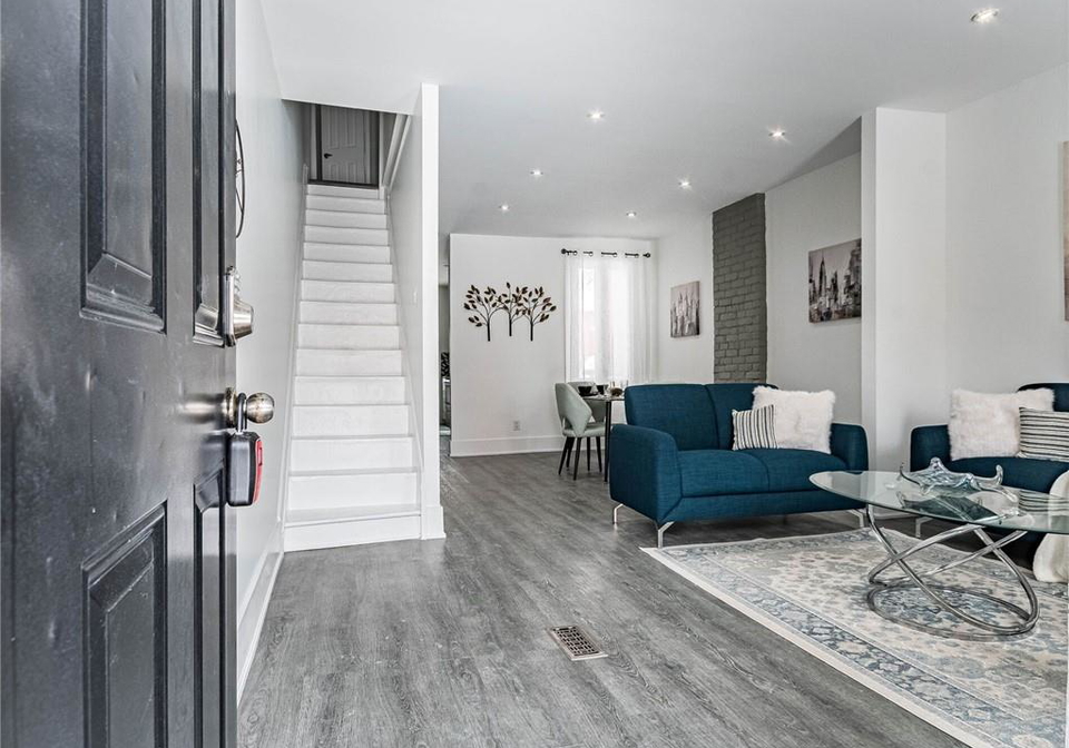 39-madison-avenue-hamilton-ontario-40742649