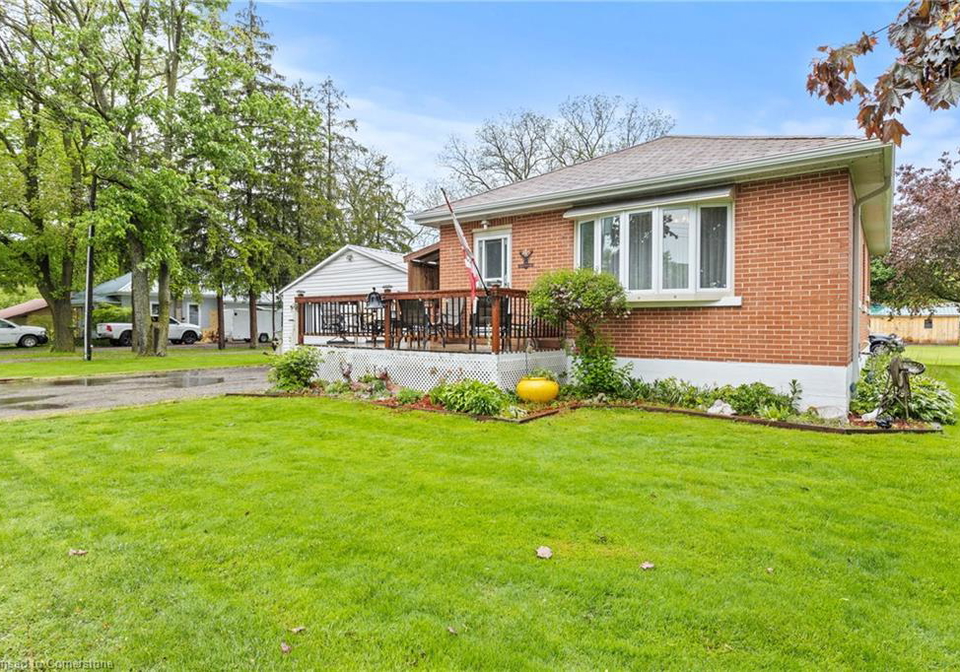 4-carman-street-norwich-ontario-40742652