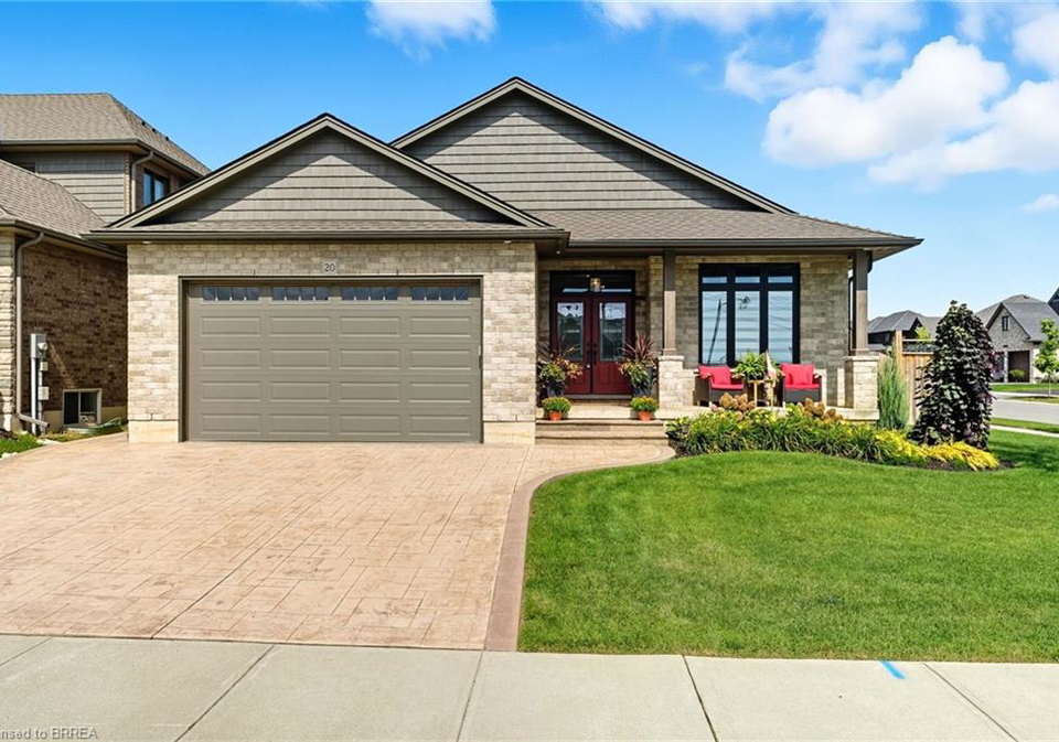 20-masters-lane-paris-ontario-40742675