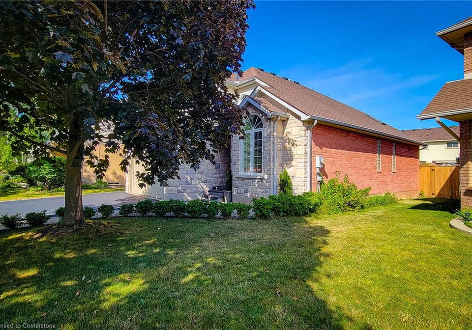 2199-heidi-avenue-burlington-ontario-40742685