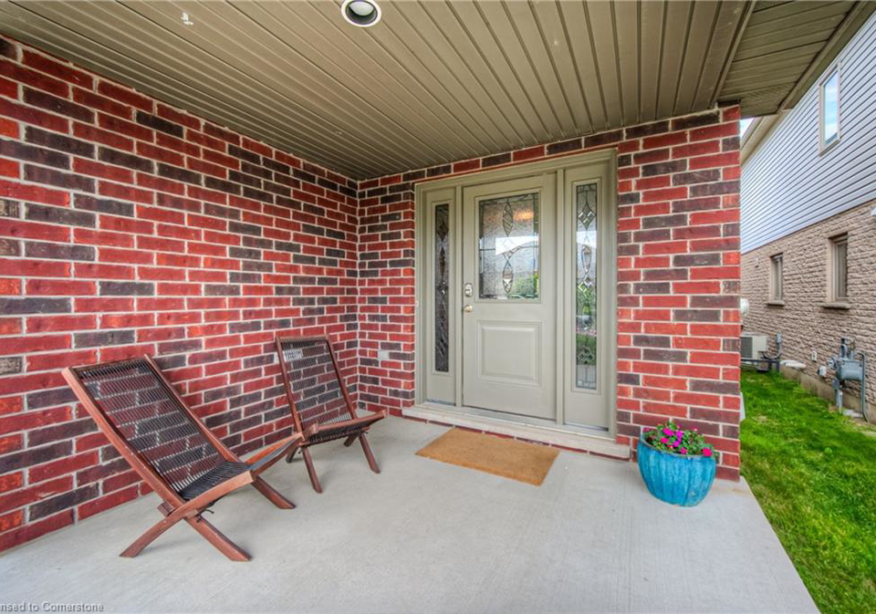98-avery-crescent-breslau-ontario-40742687